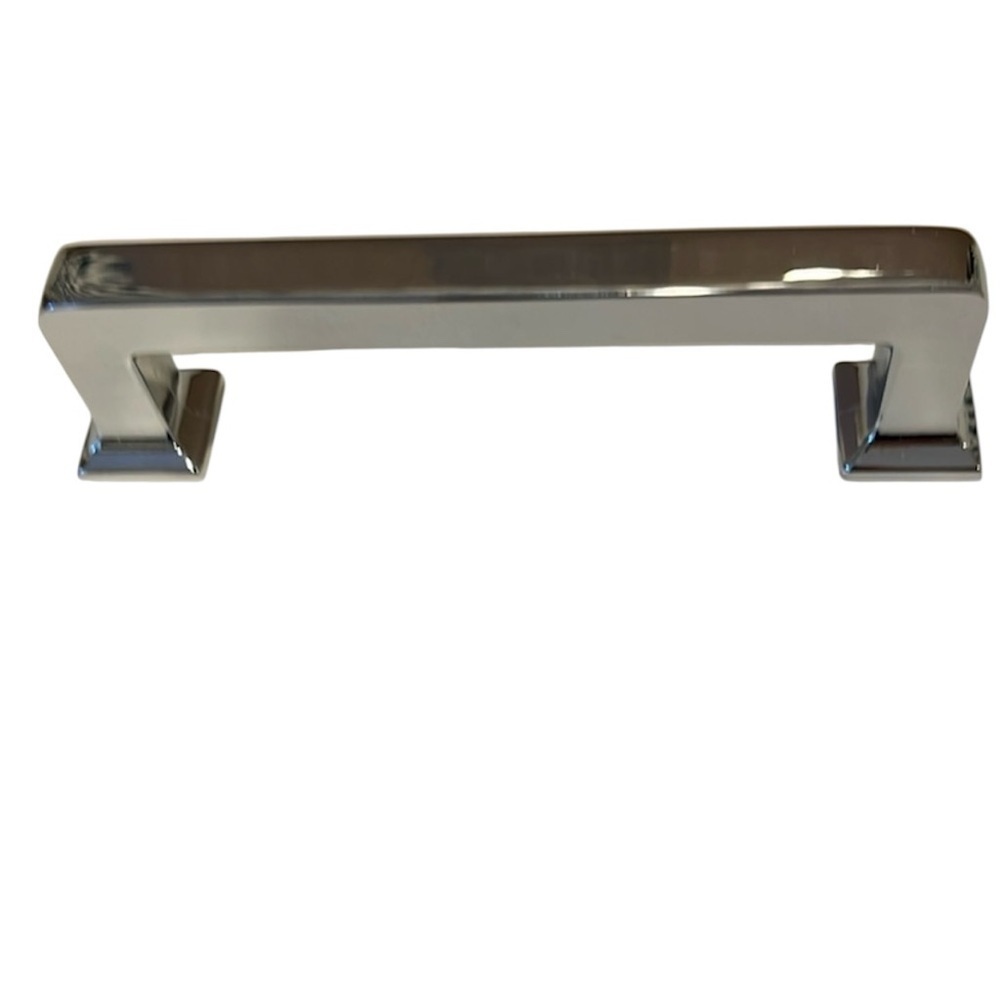 Top knobs Ascendra pull. Cabinet pull. Set of 2. 3 3/4 inch. Polished chrome NWT